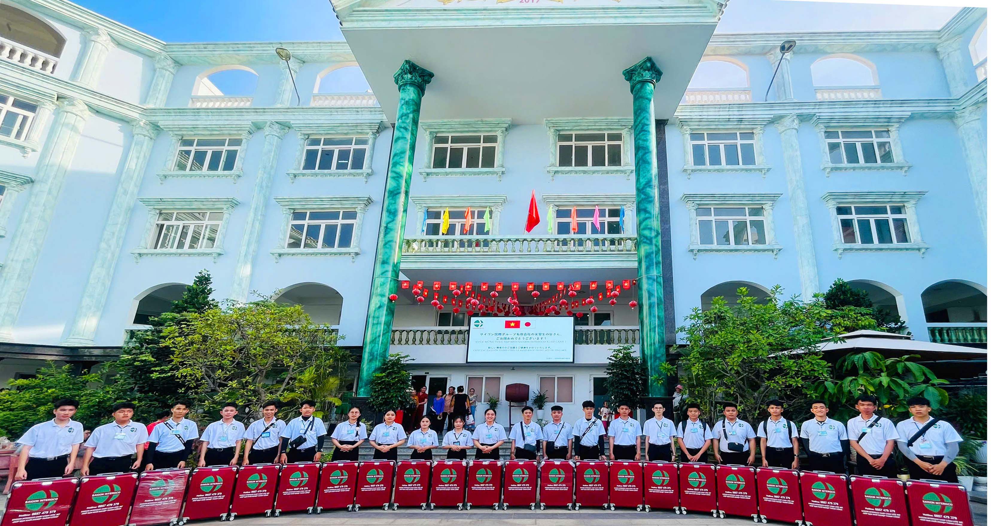 XUAT CANH